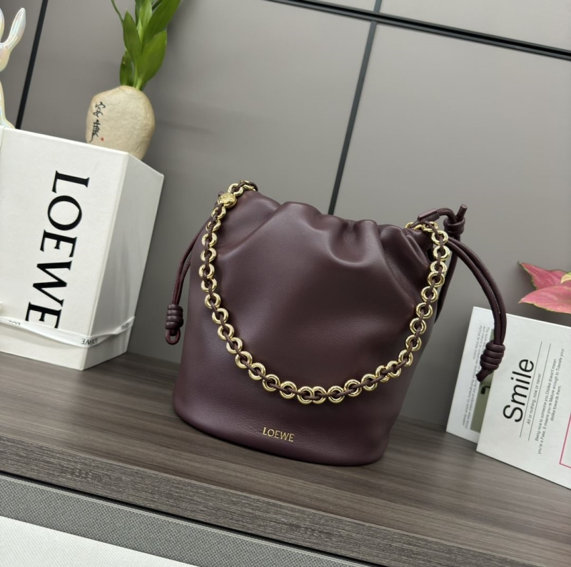 l*ew* bucket bags